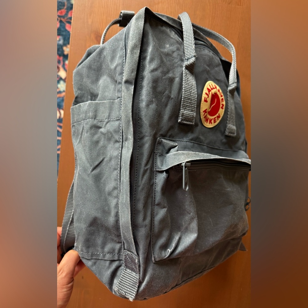 FJALL RÄVEN Kanken Original Backpack Super Gray - Picture 13 of 16